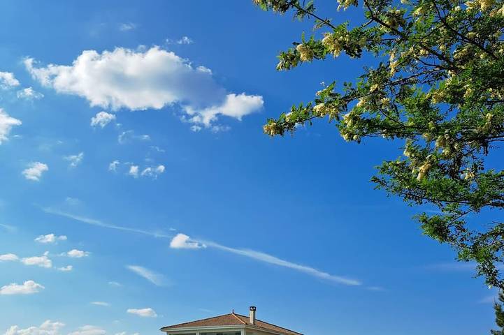 Location de vacances pour 6 personnes, avec Balcon et Jardin à Le Pizou