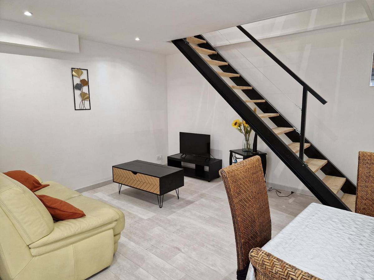 Appartement entier, Maison de village en Provence in Sainte-Tulle, Parc naturel régional du Luberon