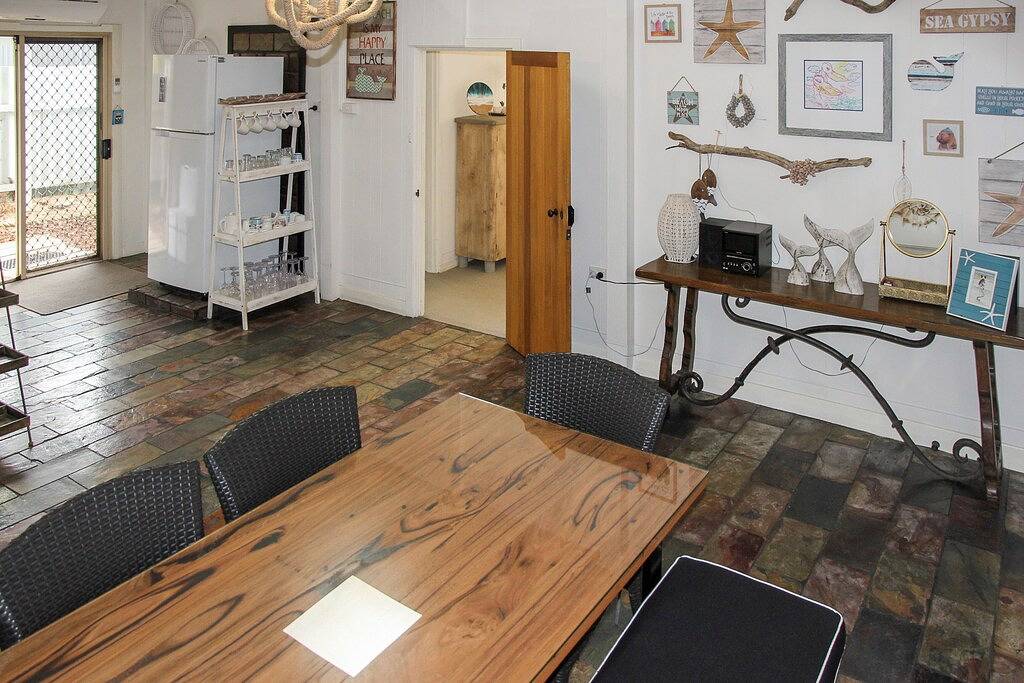 .Beach getaway, pet friendly, coastal vibe in Aldinga Beach, City of Onkaparinga