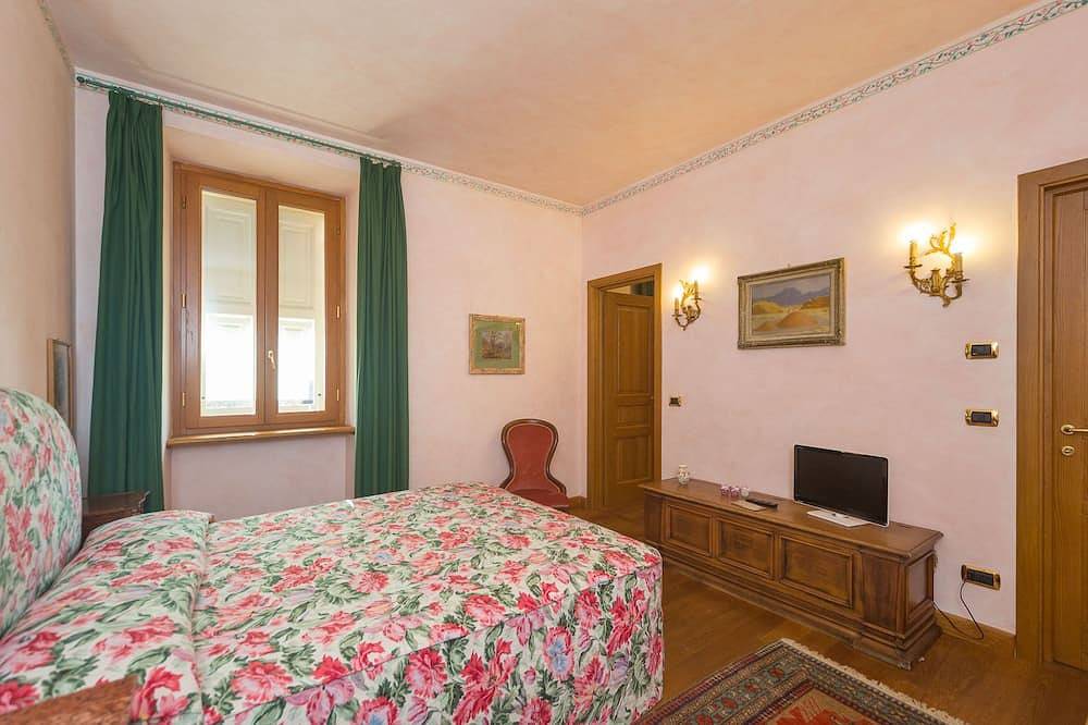 Villa I Turri, lusso nei vigneti in Cremolino, Provincia d'Alessandria