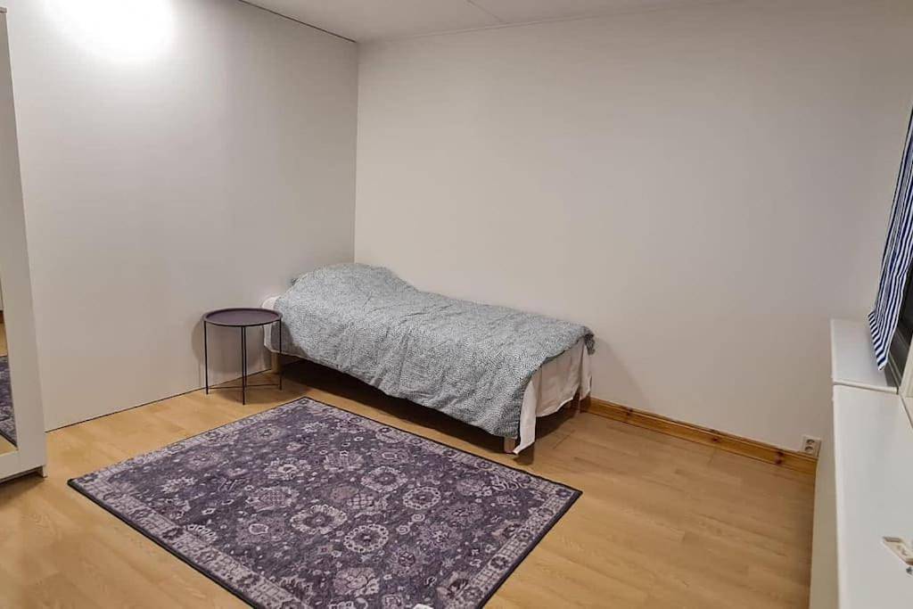Appartement entier, Two-Bedroom Apartment in Västeras, Västmanland