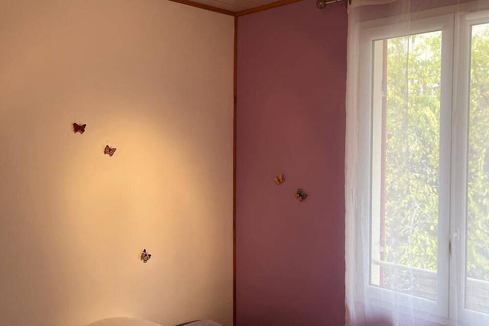 La Villa Hélène 1 in Colombes, Hauts-de-Seine