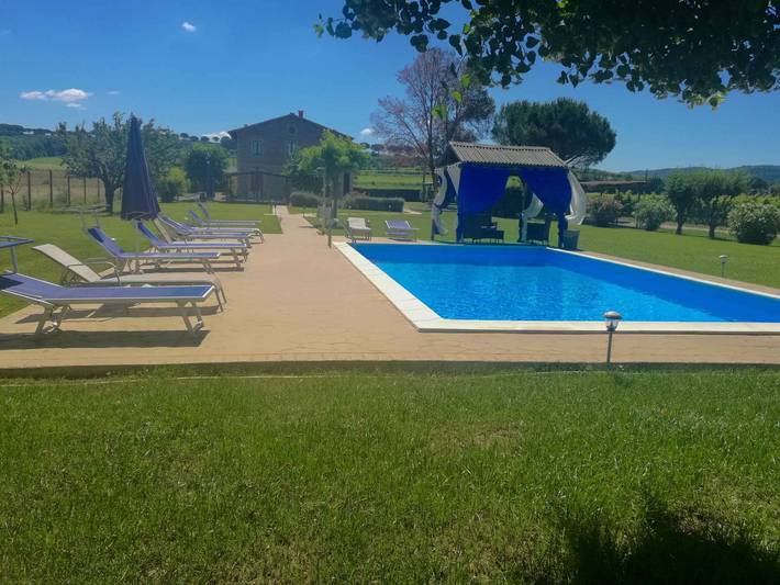 Ganze Ferienwohnung, Ferienwohnung mit Gemeinschaftspool  in Torgiano, Perugia Provinz