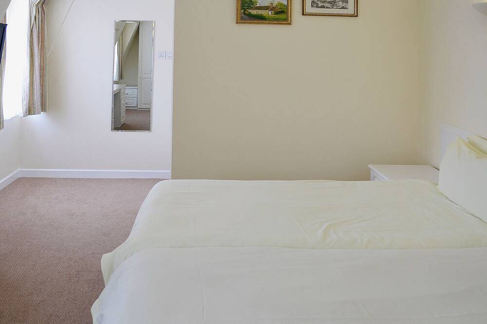 1 Schlafzimmer Unterkunft in St Brelades Bay in Jersey