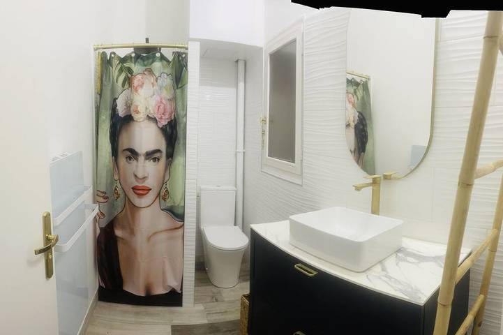 Location de vacances pour 3 personnes, avec jardin et jacuzzi à Le Tholonet - 2