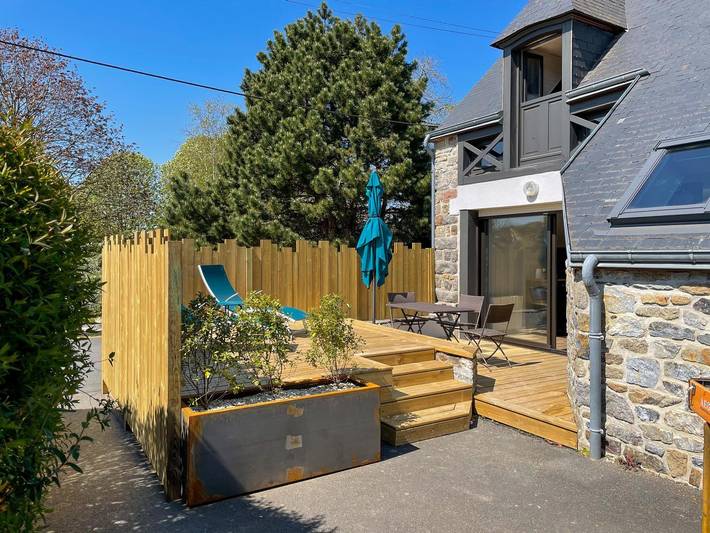 Gîte pour 5 personnes, avec Jacuzzi et Terrasse ainsi que Jardin et Piscine à Yffiniac - 4