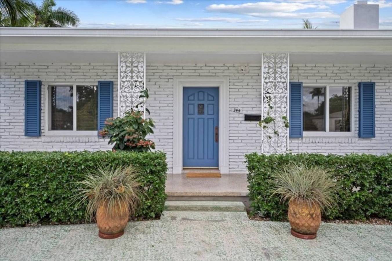 Koi Pond Oasis: Near Beach & Downtown in West Palm Beach, Palm Beach County