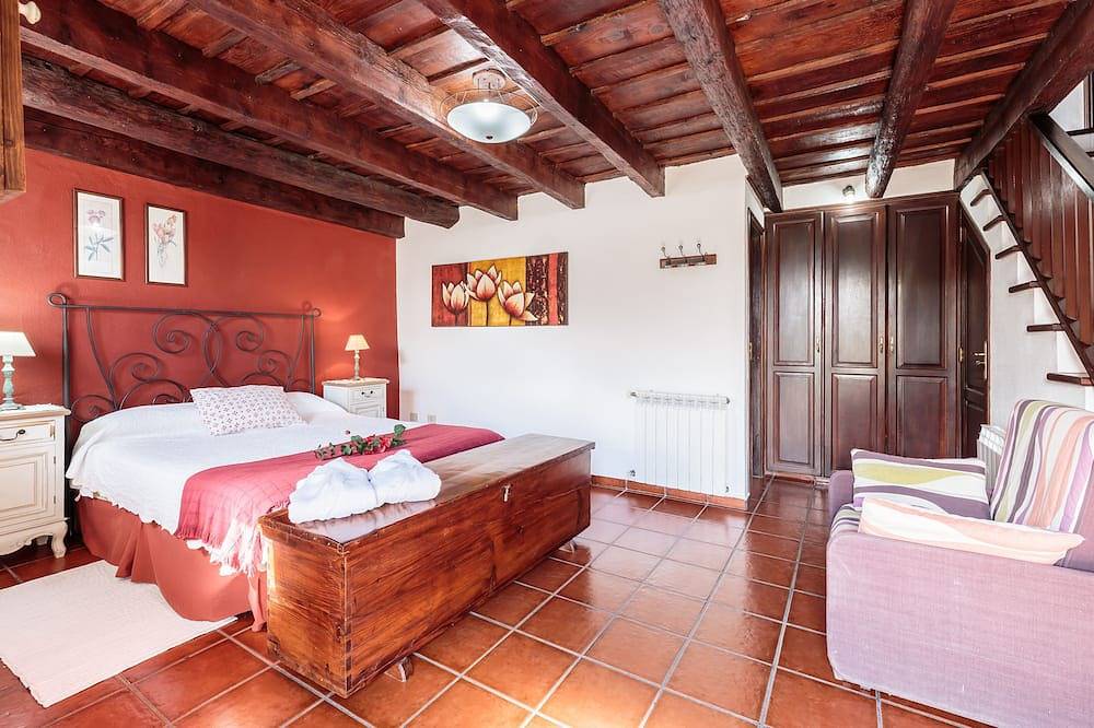 Casa con piscina privada y jardines bien ubicada en La Palma in Callejones, Villa de Mazo