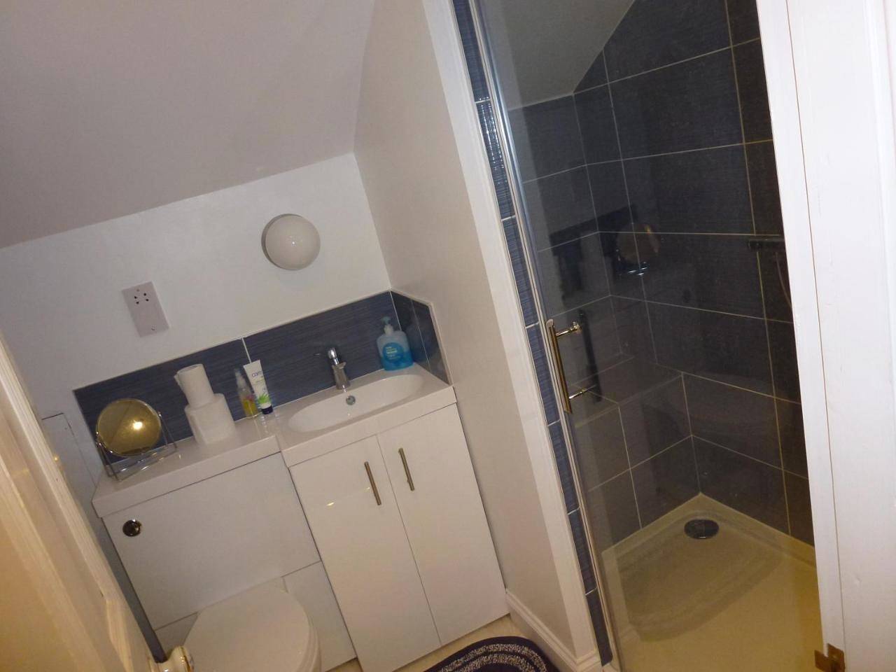 Entire holiday apartment, Double Room with Private Bathroom in Hornsea, East Riding of Yorkshire