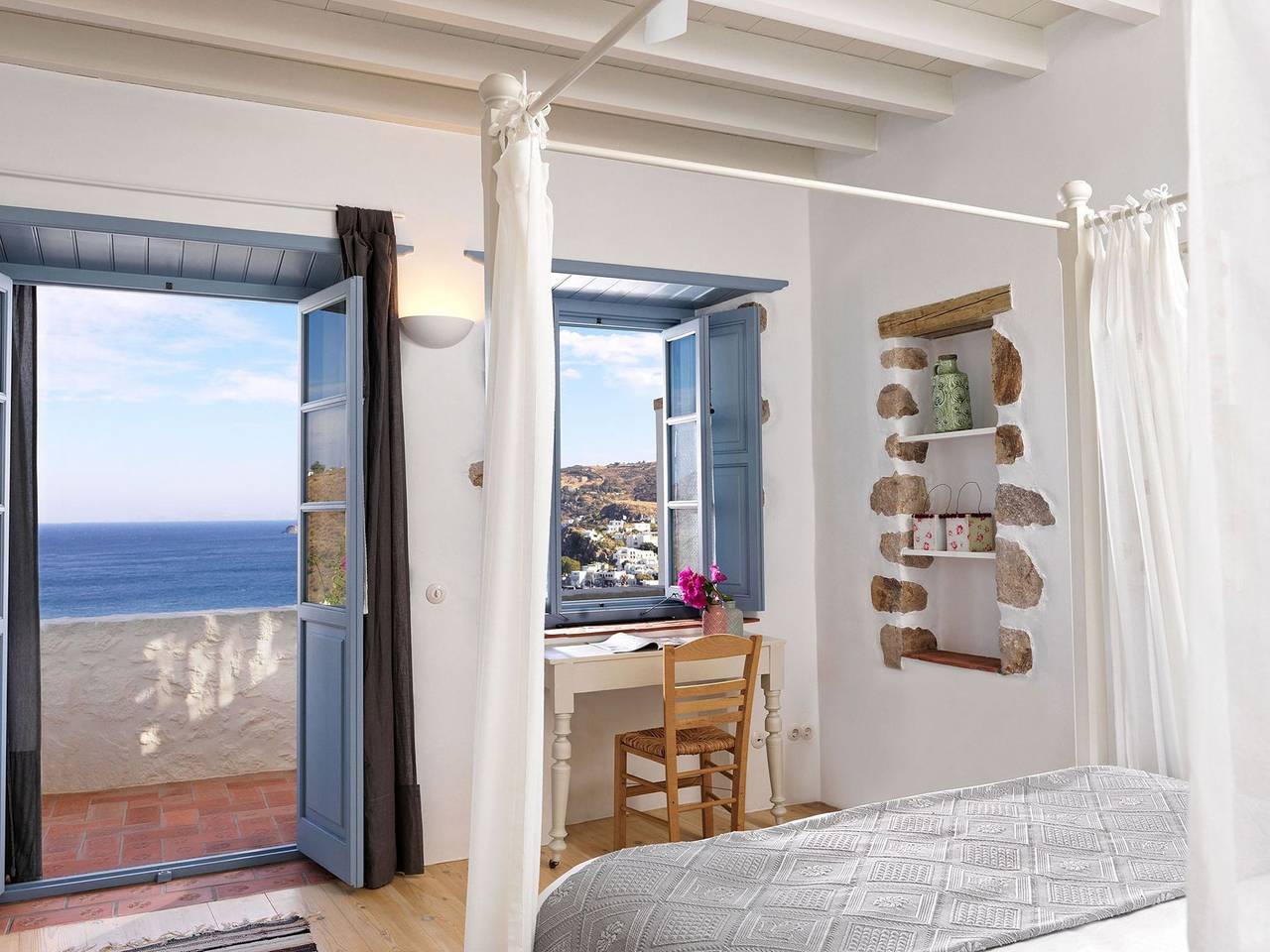 Lavish Patmos Suite | Helen’s Paradise Suite | Penthouse One-Bedroom Suite | Breathtaking Sea Views in Skala (Patmos), Dodécanèse