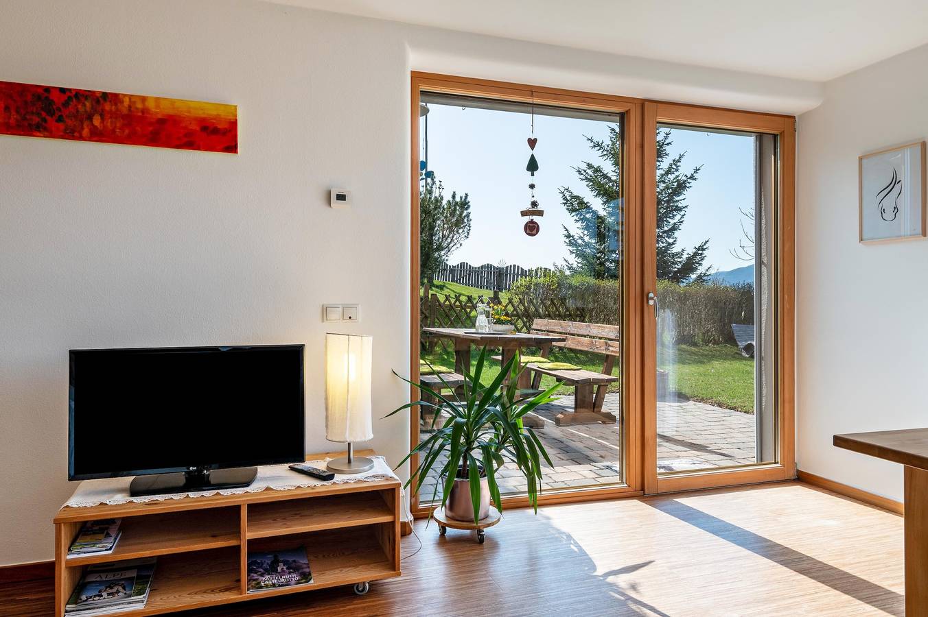 Geheel appartement, Vakantie Appartement "Alpisilence Gunzhof" met Uitzicht op de Bergen, Privé Terras & Wi-Fi in Kastelruth, Dolomiti Superski