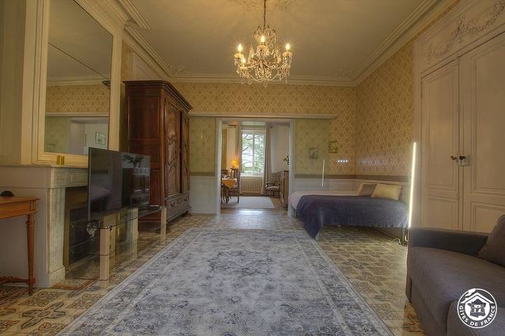 Location de vacances pour 6 personnes, avec jardin et piscine à Bâgé-la-Ville - 4