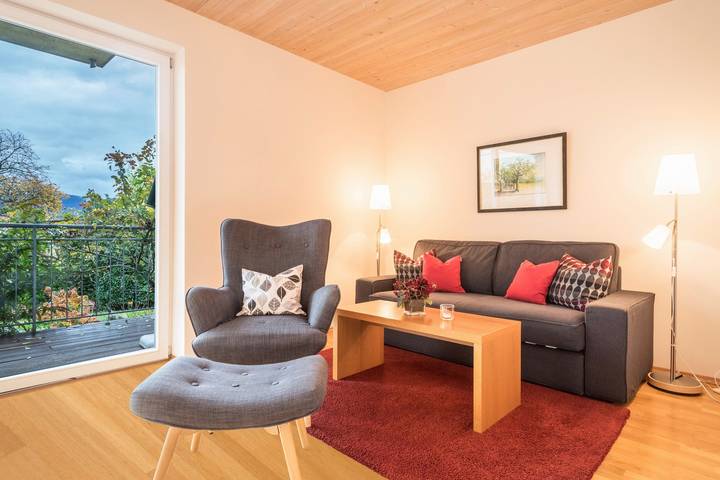 Ganze Wohnung, Gemütliche Ferienwohnung 'Rosenblüte' auf idyllischem Familienbauernhof in Lindau, Bayerisch Schwaben