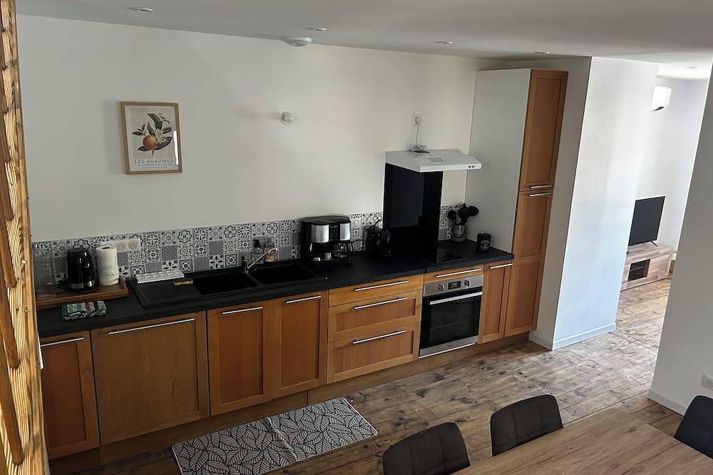 Small village house in Beaulieu-sur-Dordogne, Macizo Central