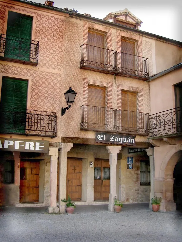 Casa de huéspuedes para 3 personas, con terraza y jacuzzi - 1