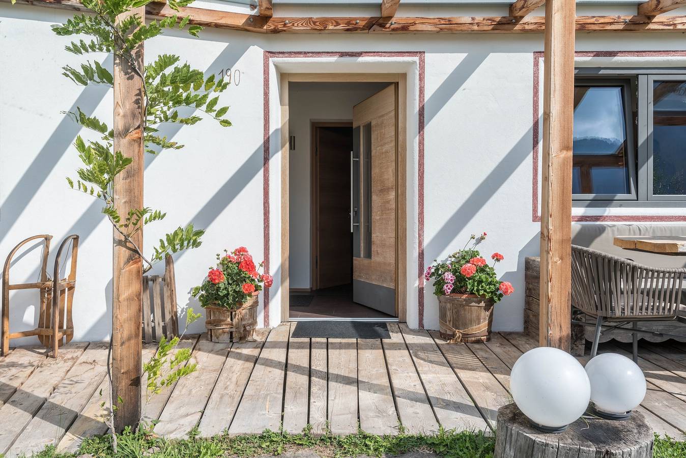 Apartamento inteiro, Apartamento 'La Plates - Daduman' com Vista de Montanha, Terraço e Sauna in Ortisei, Dolomiti Superski