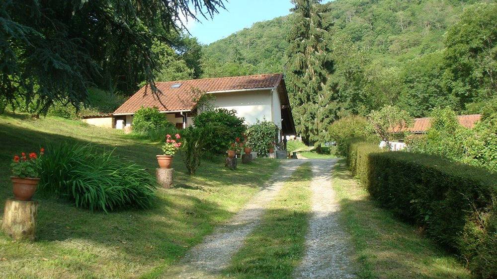 Gîte des Carcis de Tourie in Ganac, Parc naturel régional des Pyrénées ariégeoises