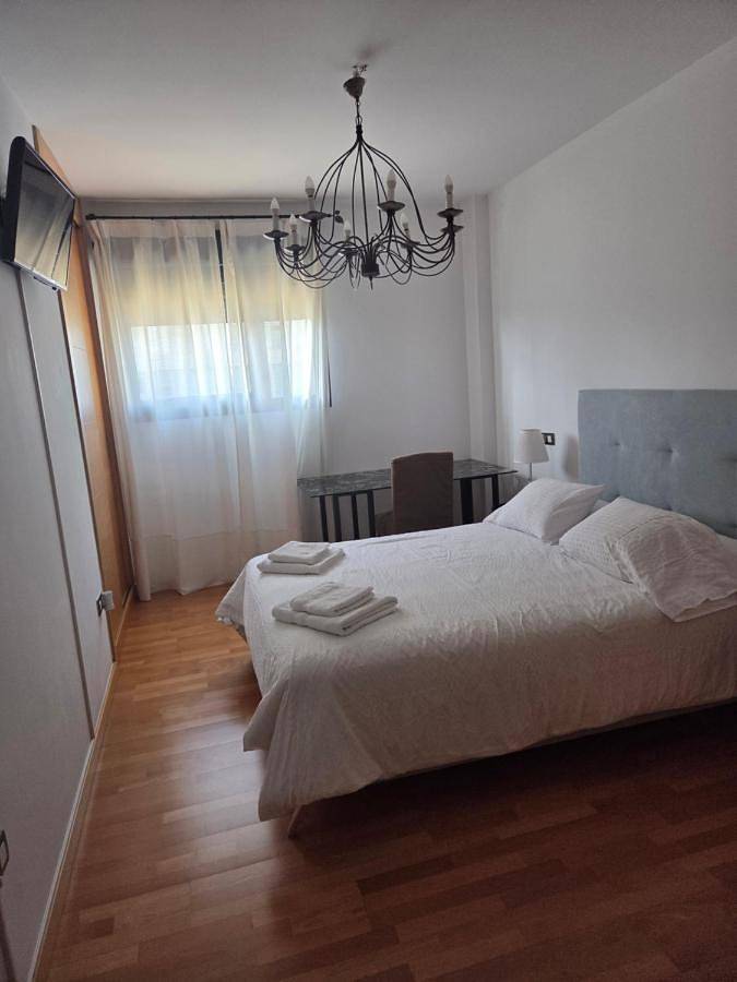 Apartamento entero, Lucia S House in Mairena del Aljarafe, Provincia de Sevilla