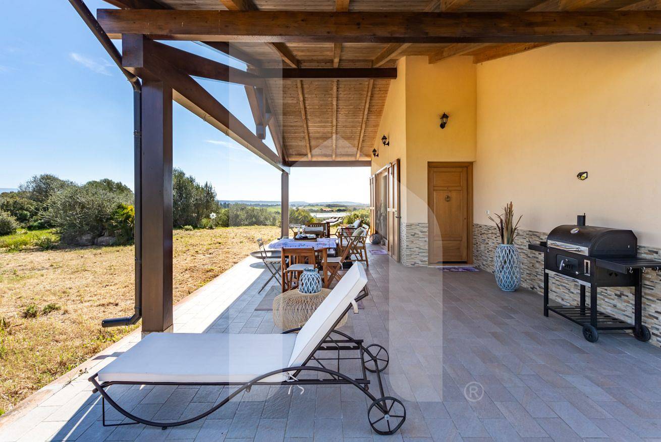 Villa för 8 Personer med trädgård in Olmedo, Sassari provins