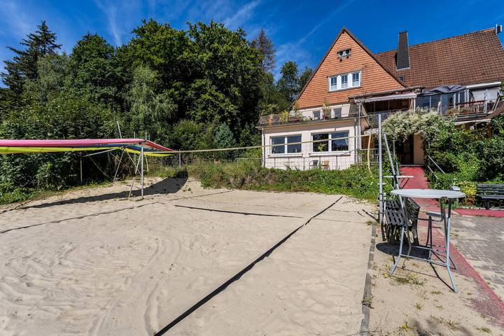 Ferienhaus 'Haus Sonnenberg' mit Terrasse und Wi-Fi in Willingen, die Mittelgebirge