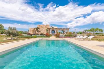 Villa mit pool für 4 Personen, mit Pool und Terrasse sowie Garten im Salento