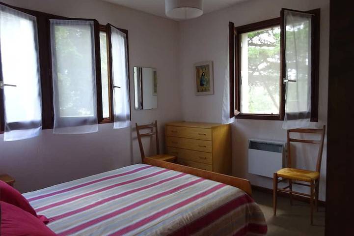 Gîte pour 4 personnes, avec jacuzzi ainsi que balcon et jardin à Le Pompidou - 2