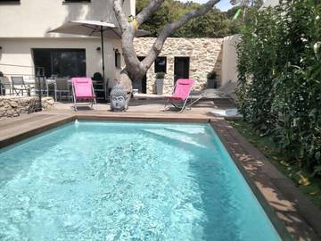 Villa pour 16 personnes, avec piscine ainsi que terrasse et vue à Sète