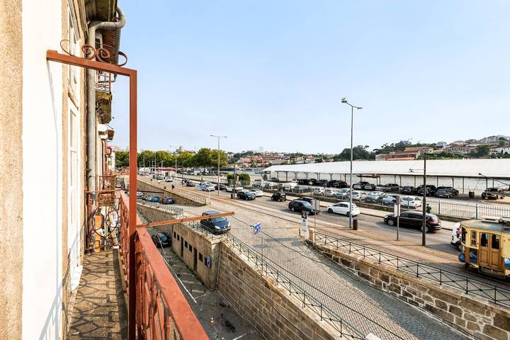 Apartamento entero, GuestReady - Paraíso Miragaia con vistas al río in Miragaia (Porto), Distrito de Porto