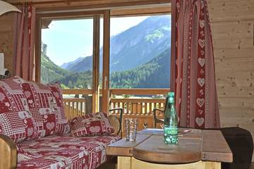 Gîte pour 5 personnes, avec balcon dans Office De Tourisme De Pralognan