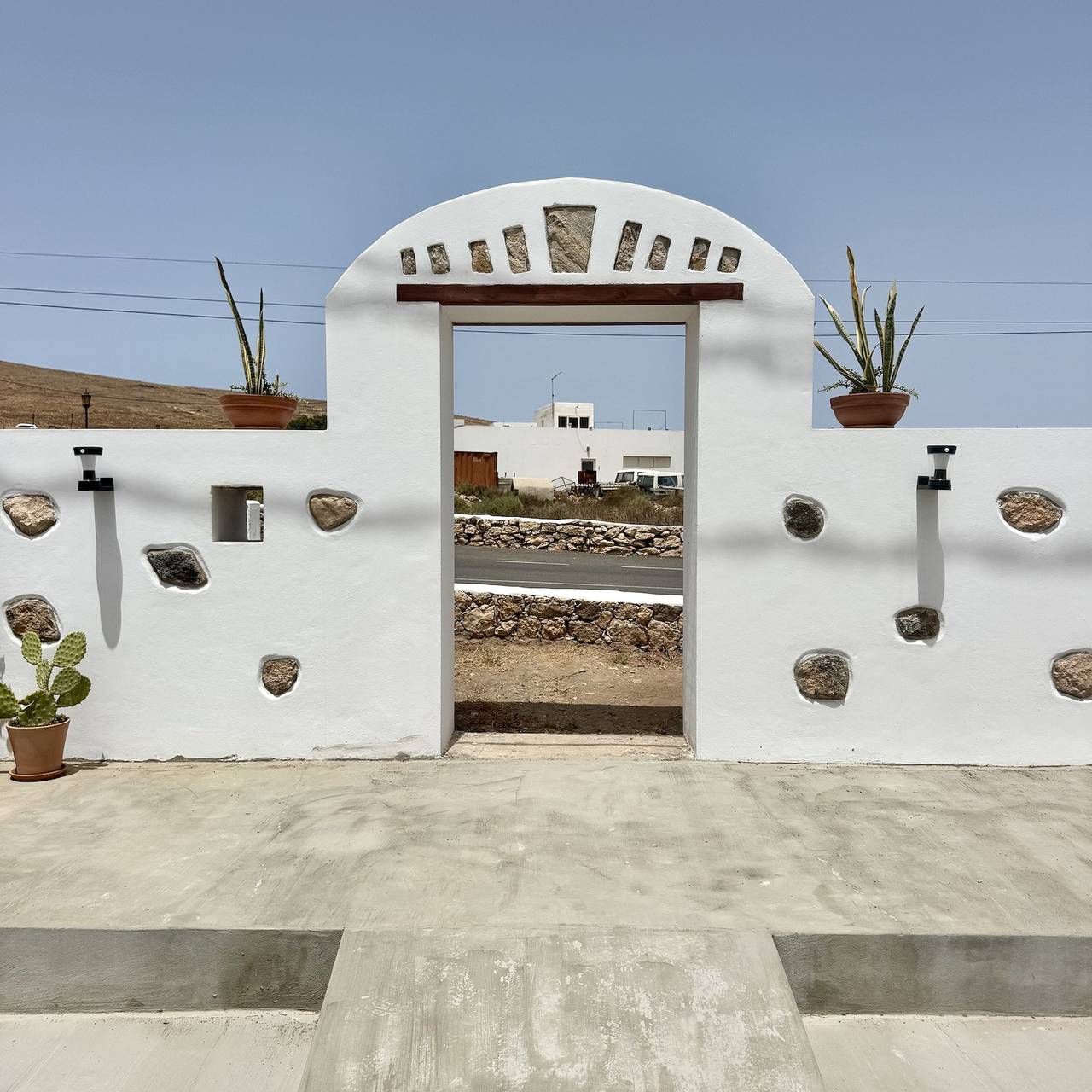 Casa Clarita: casa com vista para a montanha, terraço privado e Wi-Fi in Tindaya, La Oliva