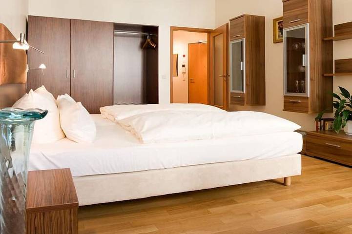 Ferienwohnung für 2 Personen in Dresden Striezelmarkt