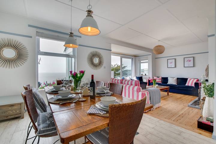 Holiday rental for 7 people, with garden in Praa Sands