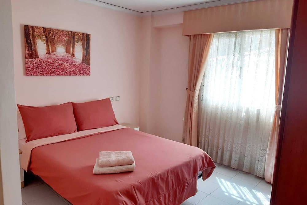 Appartement entier, Enjoyable 2-bedroom apartment with Ac in quaint Gandia in Gandia, Costa de Valencia