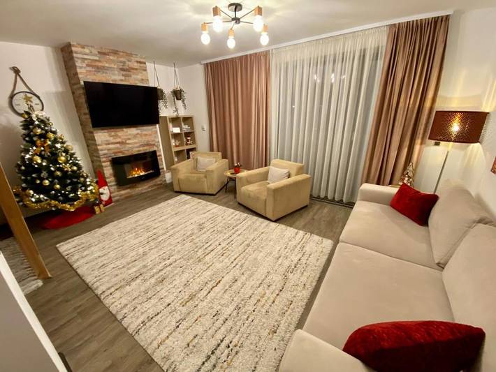 Gîte pour 4 personnes, avec sauna et piscine ainsi que vue et balcon dans Poiana Brasov - Brasov - 3