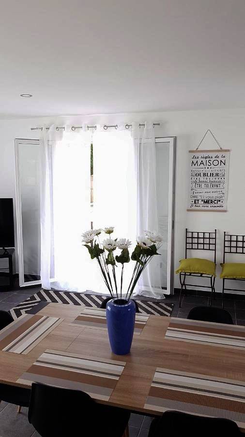 Location de vacances pour 8 personnes, avec jardin, animaux acceptés à Beychac-et-Caillau - 4