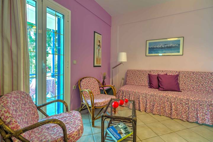 Gîte pour 3 personnes, avec jardin, animaux acceptés dans Amoudara - 3