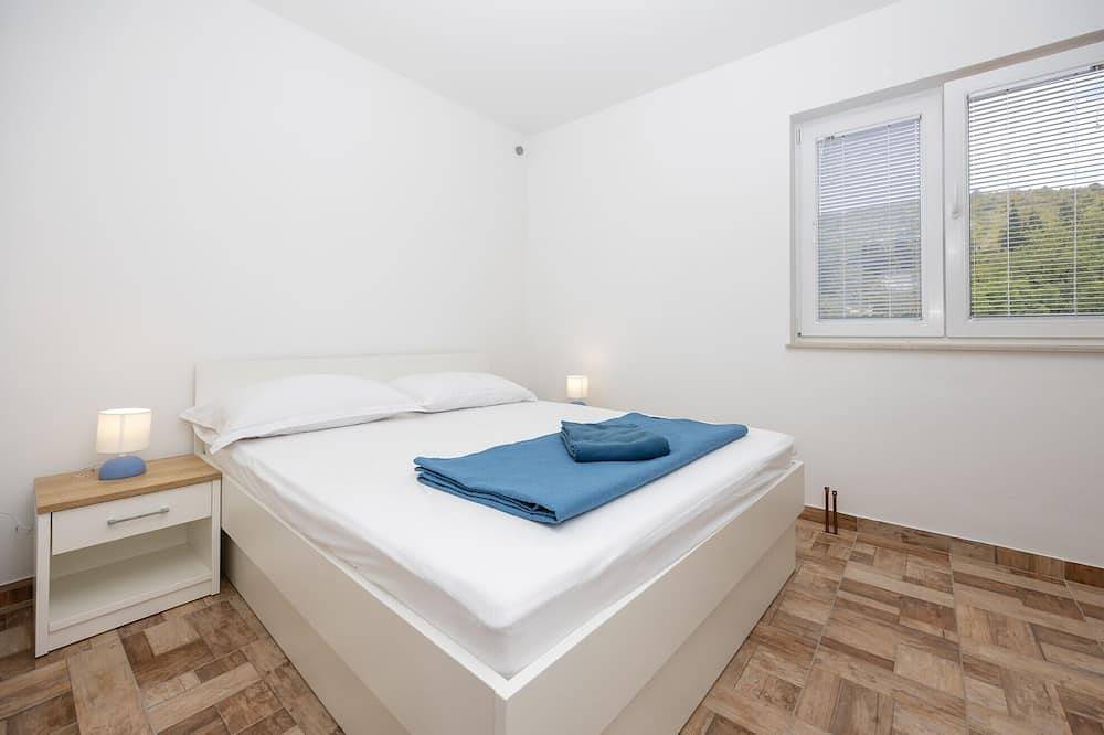 Ganze Wohnung, Pet friendly apartment in Imotski with Wifi in Imotski, Makarska Riviera