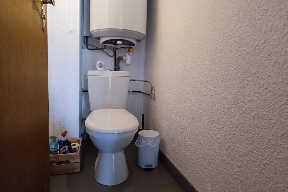 Ganze Wohnung, Cozy apartment with a balcony for 4 people near Strasbourg, Colmar, and Europapark in Geispolsheim, Region Straßburg
