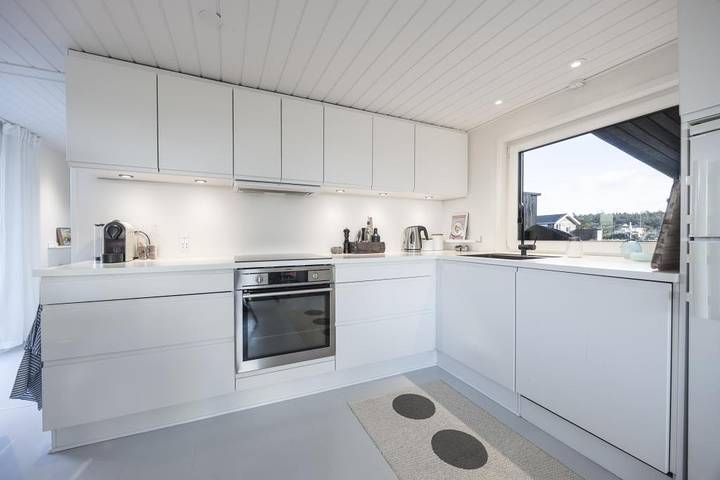  Moderne Ferienhaus am Strand – nur 30 Meter bis zur Wasserkante in lønstrup, Hjørring und Umgebung