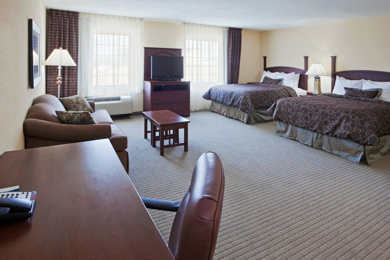 Estudio entero, Staybridge Suites Quantico - Stafford in Aquia Harbour, Northern Virginia
