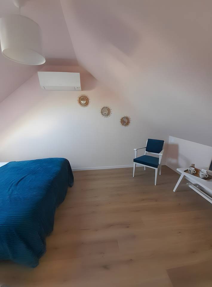 Chambre calme et cosy à Eaubonne, terrasse partagée, Wi-Fi et climatisation in Eaubonne, Val-d'Oise