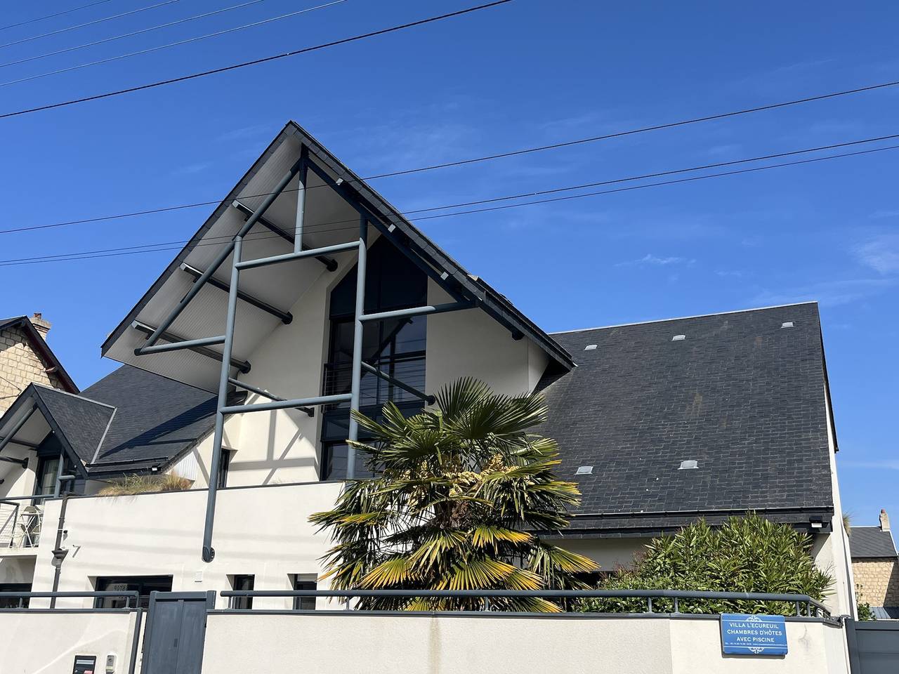 Villa L'Ecureuil - Chambres d'hôtes avec piscine intérieure - Chambre Bambou in Caen, Région de Caen