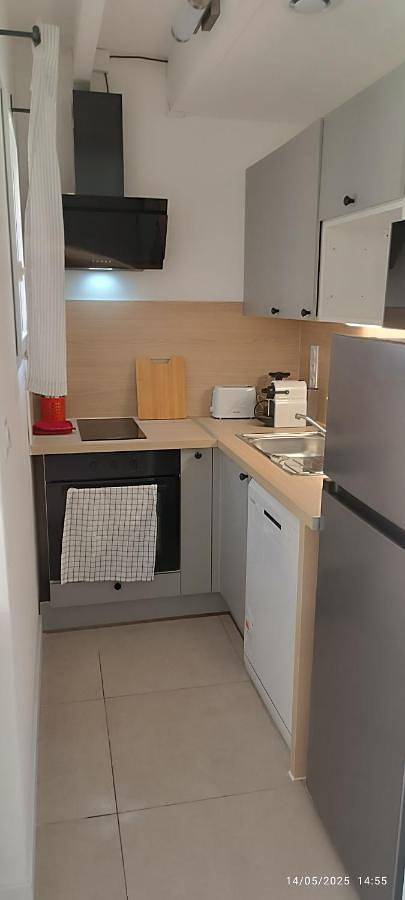 Two-Bedroom House in Gallargues-le-Montueux, Côte méditerranéenne (France)