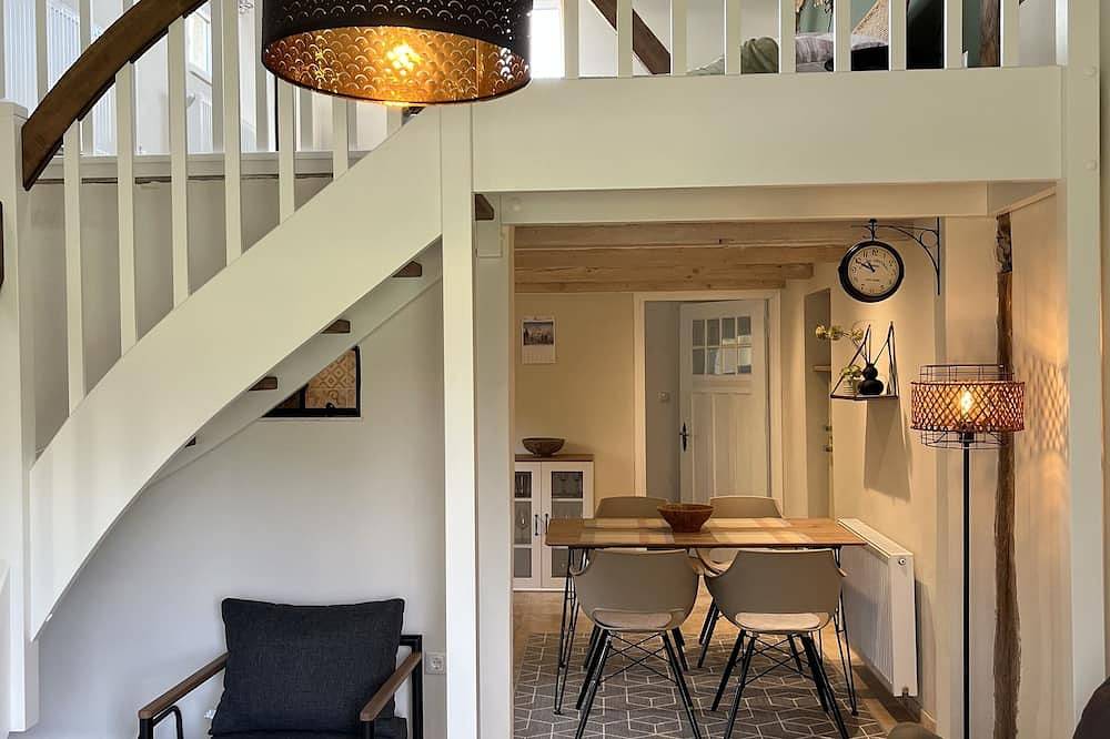Ganze Wohnung, Fehnhaus - gemütliche Ferienwohnung mit Haus-Charakter in Großefehn, Nordseeküste