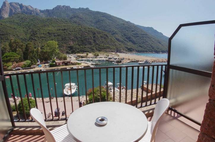 Hôtel pour 2 personnes, avec terrasse et vue - 1