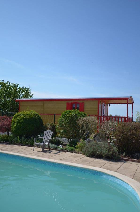 Chambre d’hôte pour 4 personnes, avec jardin et vue ainsi que piscine et terrasse dans Côte-d'Or - 2