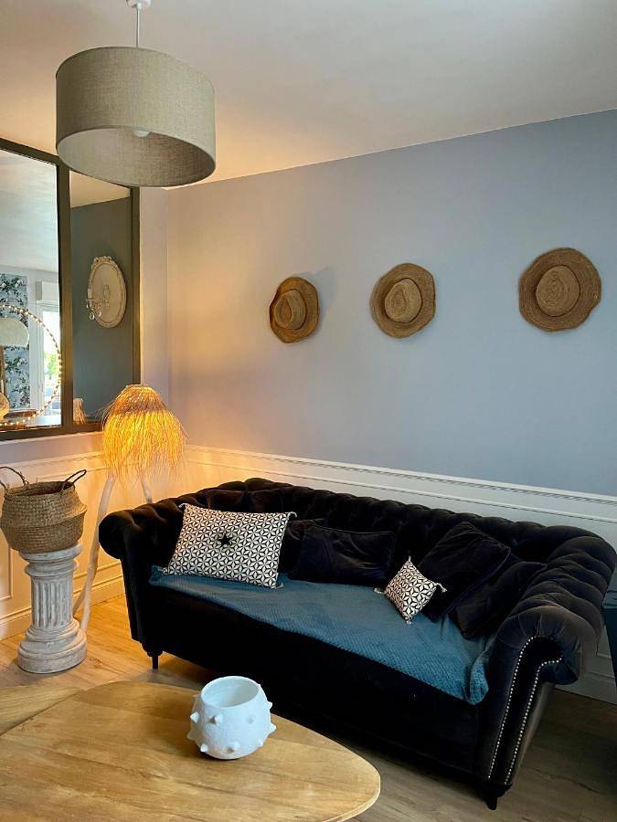 Chambre d’hôte pour 2 personnes, avec terrasse et piscine ainsi que jardin et vue dans Orne - 2