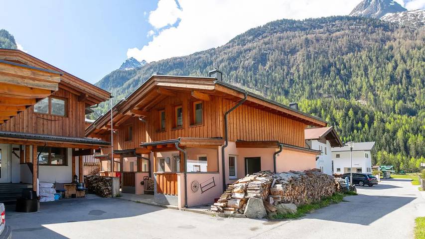 Ferienhaus für 8 Personen, mit Terrasse, mit Haustier in Längenfeld - 2