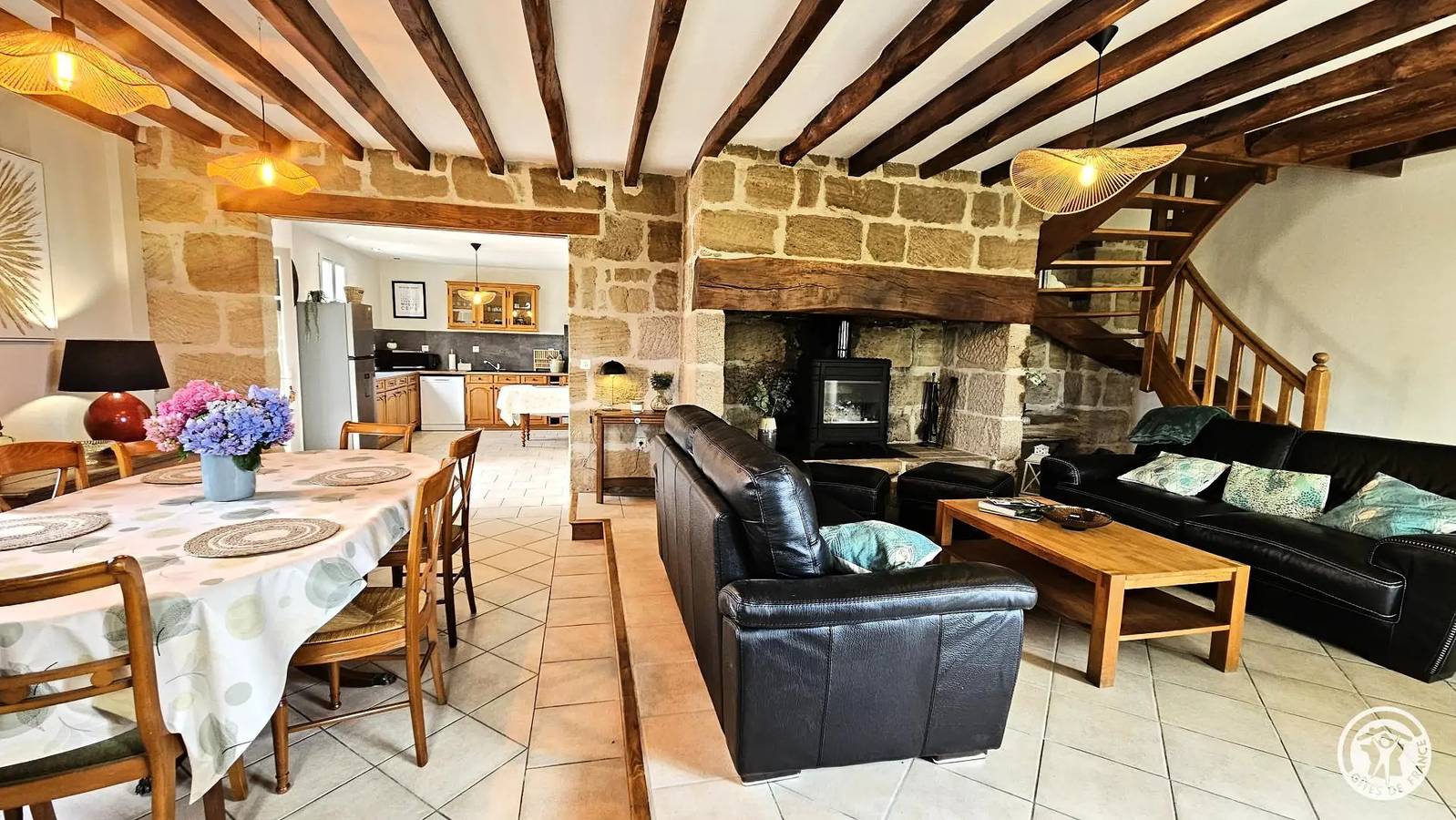 Gîte de France 2 personnes in Saint-Pantaléon-de-Larche, Brive-la-Gaillarde region