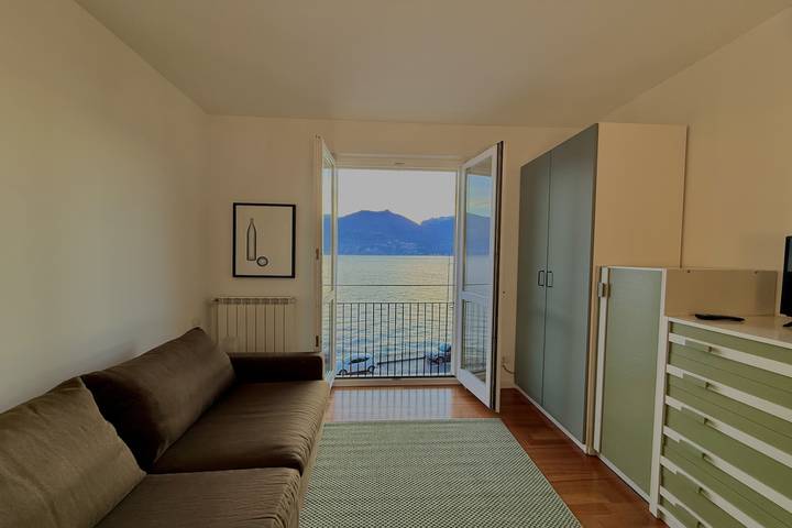 Ferienwohnung für 2 Personen, mit Seeblick und Balkon, kinderfreundlich in der Lombardei - 2